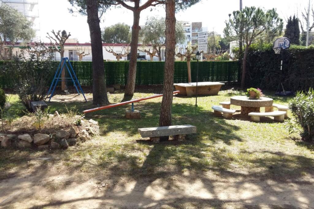 Apartamento Al Lado De La Playa Con Parking Y Jardin Кастел Пладжа де Аро Екстериор снимка